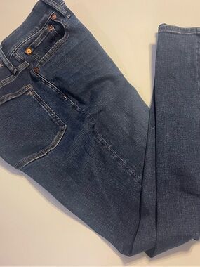 Madewell Women's Straight-Leg Jeans in Dark Blue Denim